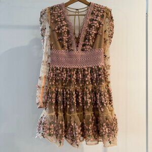 Bronx & Banco Floral Appliqué Mini Dress • Size M (US 6) • Blush